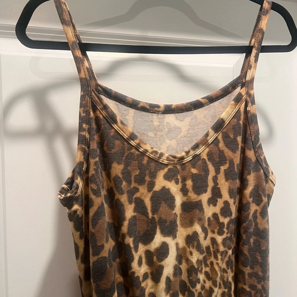 Leopard Print Jumpsuit - Picture 2 of 5